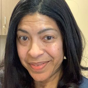 Meet your Posher, Marcia